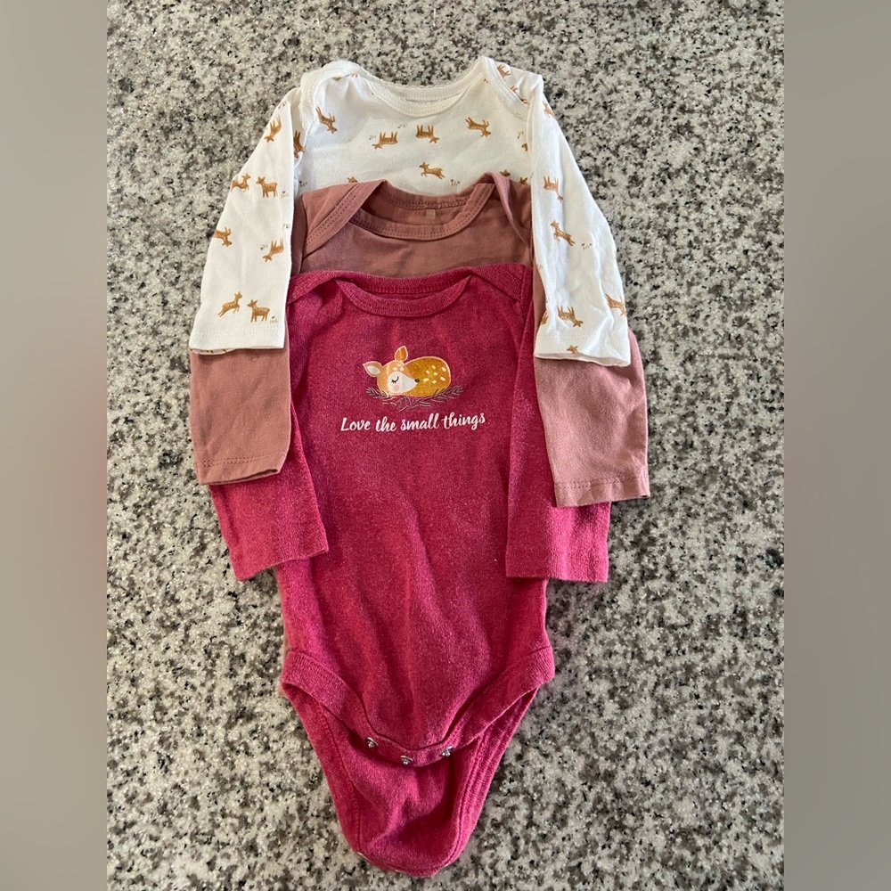 3 piece baby long sleeve onesie size 0-3 months